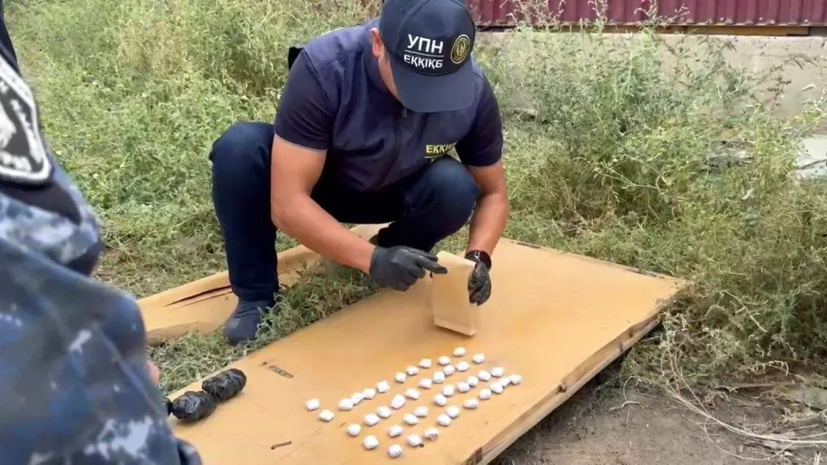 Чехов пен Канделакидің эротикалық порнографиясы