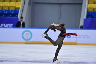 Алматыда мәнерлеп сырғанаудан Денис Тен мемориалы басталды, сурет - Zakon.kz жаңалық 02.10.2025 17:46