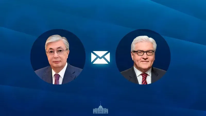 Пусси шағын камерамен іштен түсірді