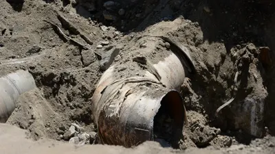 Алматыда Шәкәрім көшесі маңындағы тұрғындар ыстық сусыз қалды, сурет - Zakon.kz жаңалық 03.10.2025 17:51