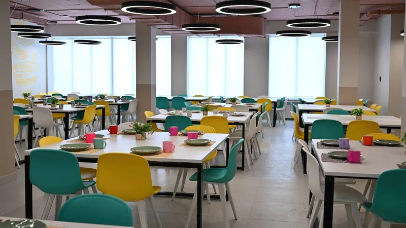 Мектеп асханаларында фастфуд пен тәтті сусын сатқан кәсіпкерлерге қандай айыппұл салынады