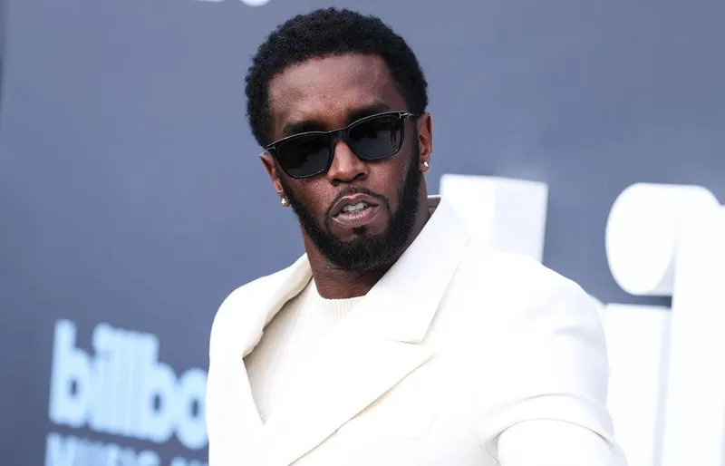 Рэпер Пи Дидди төрт жылға түрмеге қамалды