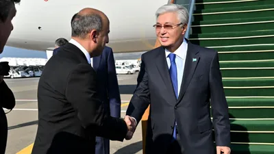 Қасым-Жомарт Тоқаев, Әзербайжан, жұмыс сапары, сурет - Zakon.kz жаңалық 06.10.2025 18:08