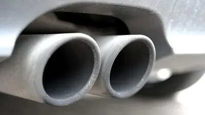 Алматы қаласында Полиция департаментінің жергілікті полиция қызметі мен "ЭКО Алматы" ЖШС мамандары автокөлік шығарындыларын бақылау бойынша рейдтер өткізді, деп хабарлайды Zakon.kz., сурет - Zakon.kz жаңалық 06.10.2025 09:41