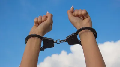 Астаналық әйел тұрғындарды алдап, 13 млн теңгені қалтаға басқан, сурет - Zakon.kz жаңалық 08.10.2025 19:40