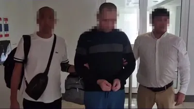 Қазақстанға Біріккен Араб Әмірліктерінен салықтан жалтарғаны үшін халықаралық іздеуде болған ер адам экстрадицияланды., сурет - Zakon.kz жаңалық 10.10.2025 10:01