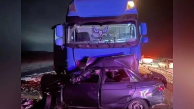 Павлодар облысында тасжолда болған жантүршігерлік апаттан екі адам қаза тапты