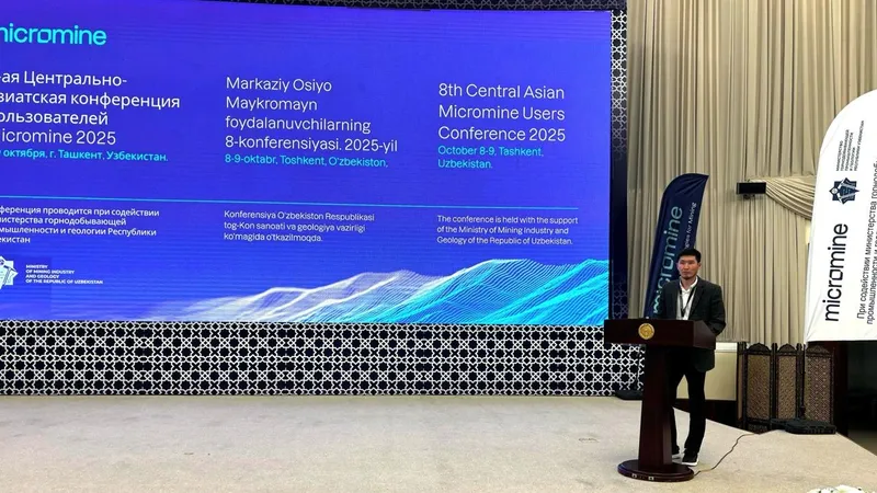 Сексуалдық әңгімелер латекс БДСМ