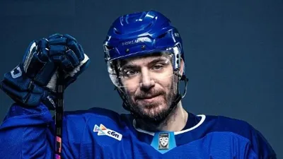 Иван Николишин, хоккей, Барыс, шабуылшы, бас тарту, сурет - Zakon.kz жаңалық 13.10.2025 19:43