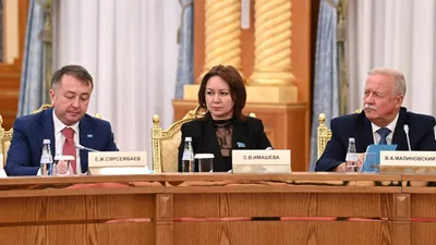  Парламенттік реформа жөніндегі Жұмыс тобының бірінші отырысы, Ақорда, жұмыс тобы, сурет - Zakon.kz жаңалық 14.10.2025 12:26