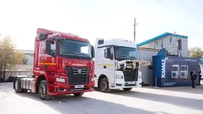 Әпкесі мен ағасы порно Порно фильмнен стриптизді онлайн көру