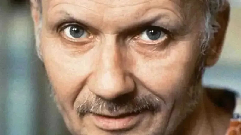 Криминалистер қанды қол қылмыскер - Чикатилоны неге 12 жыл бойы ұстай алмағанын түсіндірді