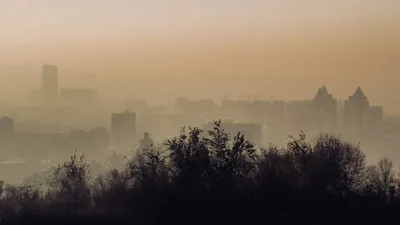 Қолайсыз ауа райы: синоптиктер Алматы және тағы екі қаланың тұрғындарына үндеу жасады, сурет - Zakon.kz жаңалық 19.10.2025 10:14