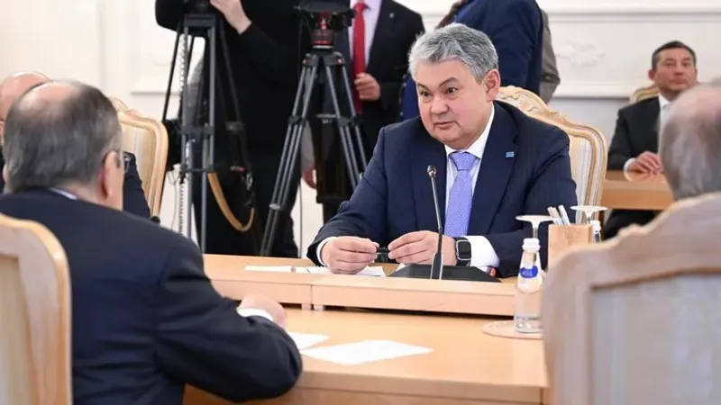 Ермек Көшербаев, Мәскеу, ресми сапар, сурет - Zakon.kz жаңалық 22.10.2025 17:50