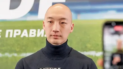 Джеки Чан Қазақстанда түсірілетін фильмнің режиссерін таңдады, сурет - Zakon.kz жаңалық 22.10.2025 09:21