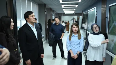 Ақтөбеде қала әкімі архитектура, ландшафты дизайн, урбанистика, құрылыс, инженерия саласына оқып жатқан жоғары оқу орындарының студент жастары арасында "Жаңа идея – жайлы қала" эскиздік жобалар байқауын жариялады., сурет - Zakon.kz жаңалық 22.10.2025 09:10