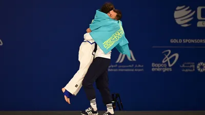 Амелина Бакиева, ММА, жасөспірімдер, Азиада, алтын медаль , сурет - Zakon.kz жаңалық 25.10.2025 13:16