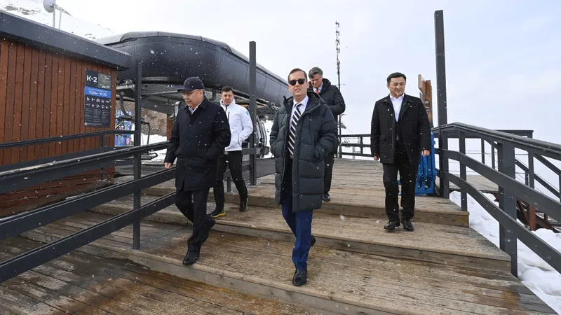 Шымбұлақ, АҚШ президентінің арнайы өкілі, АҚШ мемлекеттік хатшысының орынбасары , сурет - Zakon.kz жаңалық 28.10.2025 17:02