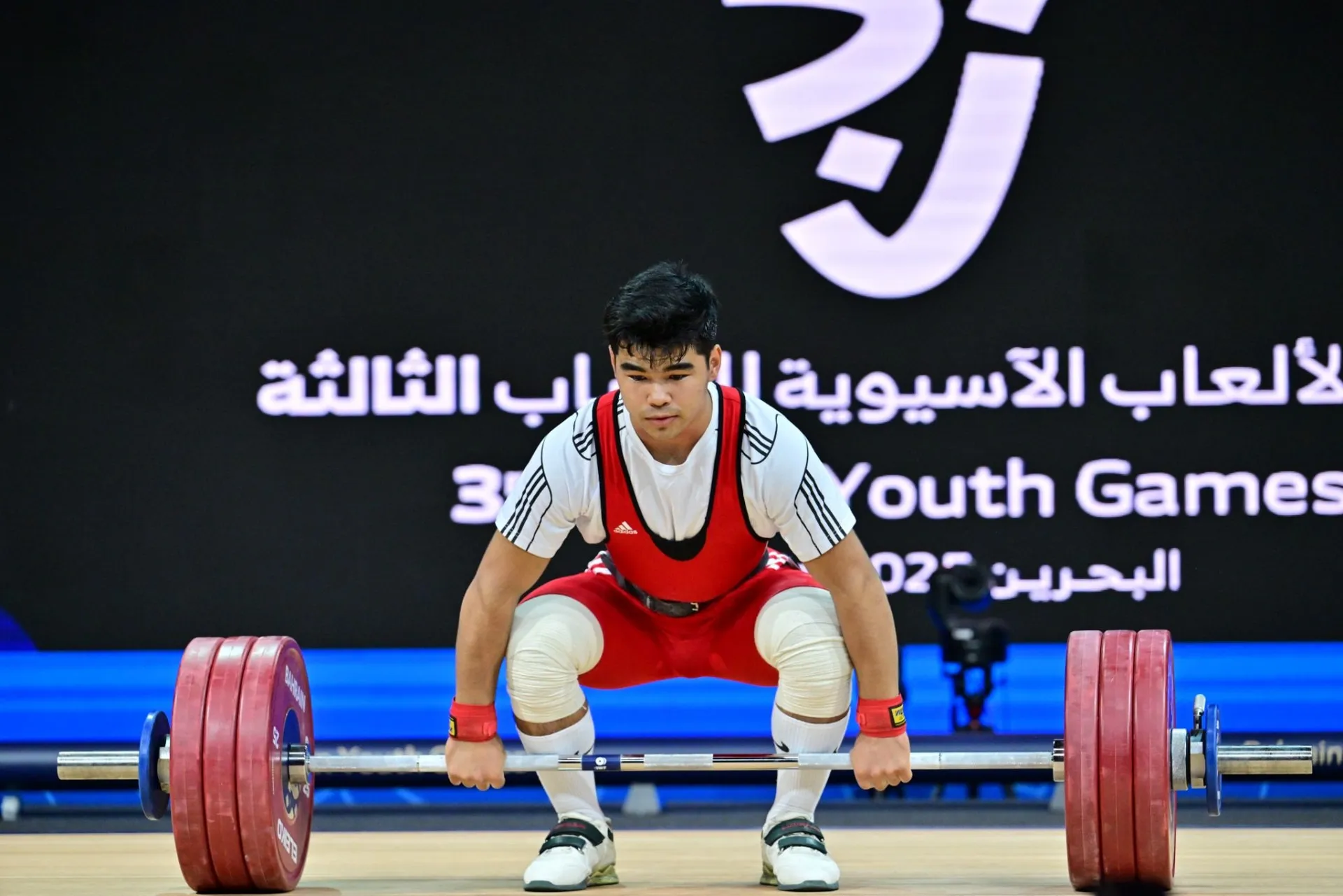 Бейнежазбадағы жалаңаш модельдер