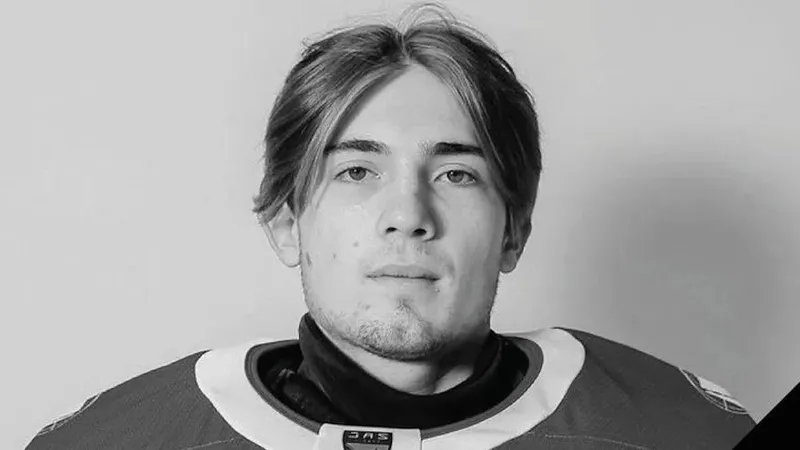 Өскеменде хоккейшінің өліміне кінәлі деп танылған адам сот залында босатылды