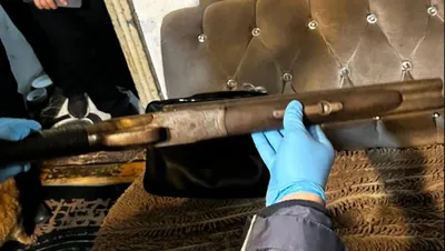 Алматы тұрғынынан заңсыз сақталған қару тәркіленді, сурет - Zakon.kz жаңалық 31.10.2025 21:20