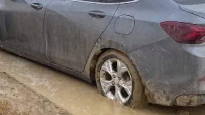 Балшыққа бату, Маңғыстау облысы, Бейнеу ауылы, көлік, үш адам , сурет - Zakon.kz жаңалық 01.11.2025 09:43