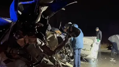 Жол апаты,  Өскемен – Риддер, бес адам, қаза тапты, ЗИЛ, Toyota Estima, сурет - Zakon.kz жаңалық 04.11.2025 21:45