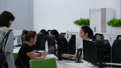 Алматыда 1 819 отбасы, яғни 9 063 адам атаулы әлеуметтік көмек (АӘК) алады. , сурет - Zakon.kz жаңалық 05.11.2025 09:15