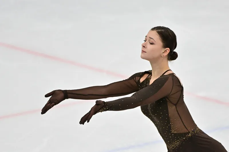 Софья Самоделкина мәнерлеп сырғанаудан Жапонияда өткен Гран-при кезеңінде күміс жүлдеге ие болды