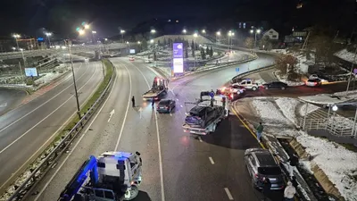 Алматыда бес көлік соқтығысты, сурет - Zakon.kz жаңалық 08.11.2025 11:53