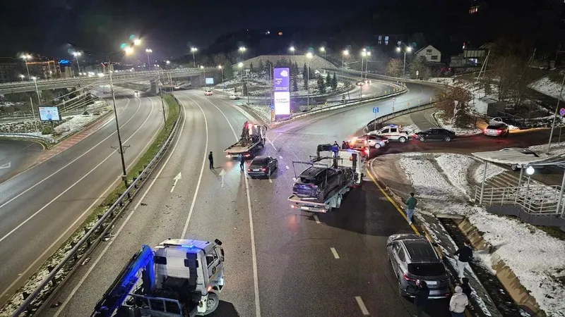 Алматыда бес көлік соқтығысты