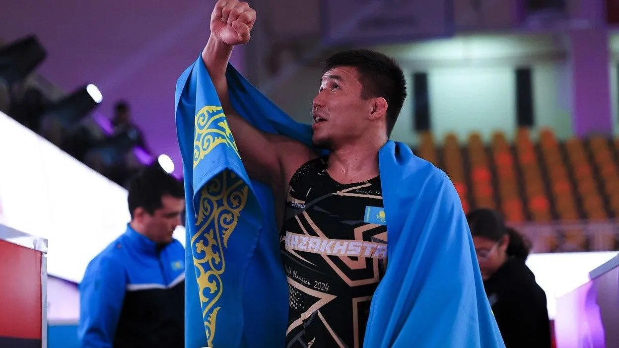 Колготки киген аналар Жігіттер сиськиге барады