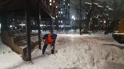 Қар, Астана, тазалау, сурет - Zakon.kz жаңалық 10.11.2025 22:43