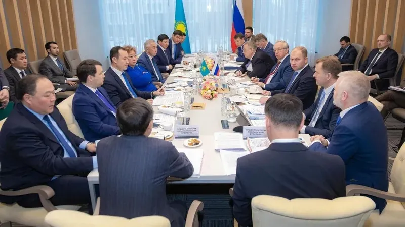 Ресей күшіне енген жаңа нормаларға байланысты қазақстандық жүк тасымалдаушыларға жәрдемдесуге уәде берді