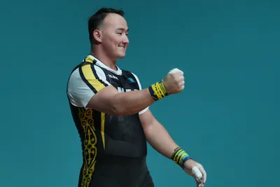 Исламиада-2025: қазақстандық зілтемірші әлем рекордшысын жеңіп, алтын медальға ие болды, сурет - Zakon.kz жаңалық 11.11.2025 19:10