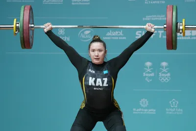 Ауыр атлетика: Аянат Жұмағали Ислам ынтымақтастығы ойындарында екі қола медаль жеңіп алды, сурет - Zakon.kz жаңалық 11.11.2025 17:06