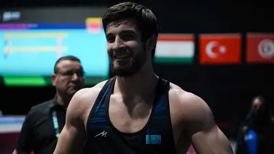 Ислам Евлоев, грек-рим күресі, Исламиада-2025, күміс медаль  , сурет - Zakon.kz жаңалық 18.11.2025 21:56