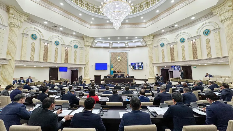 Ұзақмерзімді және қайтарымды инвестициялар: Үкімет экономикалық тиімділігі жоғары жобаларды жүзеге асырады