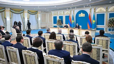 Қасым-Жомарт Тоқаев, Астана, Әлиев, Қазақстан, Армения, сауда, алғыс айту, сурет - Zakon.kz жаңалық 21.11.2025 16:15