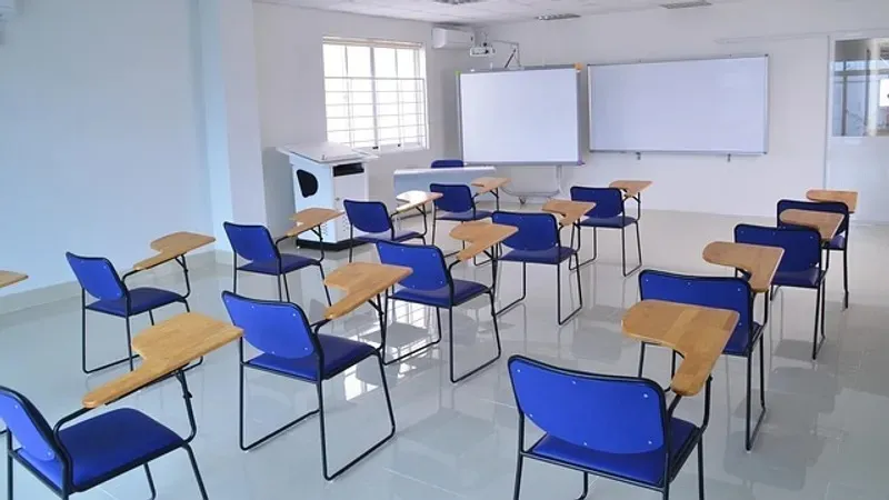 Нигерияда қарулы қарақшылар 200-ден астам оқушыны ұрлап әкетті