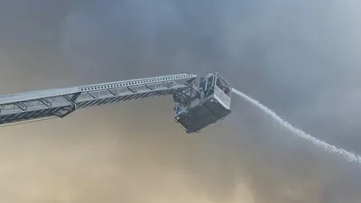 Өрт, Алматы, Жетісу ауданы, екіқабатты қойма , сурет - Zakon.kz жаңалық 23.11.2025 11:17