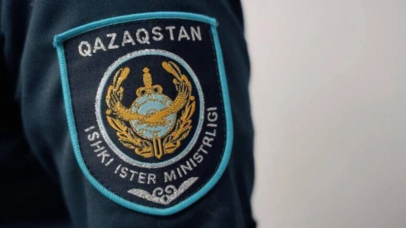 Абай облысында полиция қызметкерін қорлаған азамат жауапқа тартылды