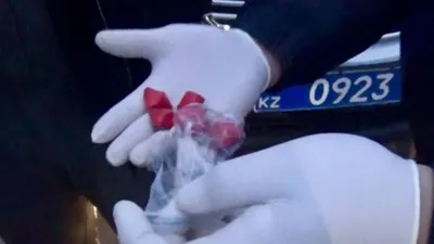 Павлодар ПД есірткі қылмысына қарсы полиция қызметкерлері мен Павлодар облыстық прокуратурасы бірлесіп магниттің көмегімен есірткі жасырған 23 жастағы ер адамды ұстады. , сурет - Zakon.kz жаңалық 26.11.2025 11:55