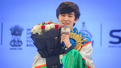 19 жасар өзбекстандық әлемдік шахмат тарихында із қалдырды, сурет - Zakon.kz жаңалық 27.11.2025 13:55