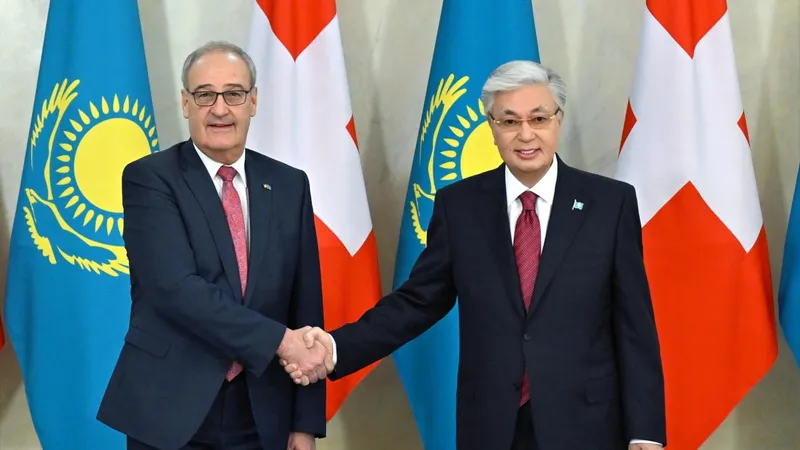 Мемлекет басшысы Швейцария вице-президенті Ги Пармеланмен келіссөз жүргізді