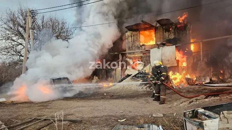 Өрт, Алматы, Кенсай, тұрғын үй, көлік, монша, тау, сурет - Zakon.kz жаңалық 06.12.2025 16:52