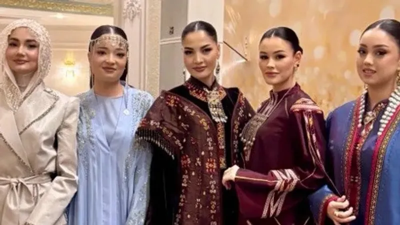 Түркіменстанда ауқымды сән көрсетілімі өтті