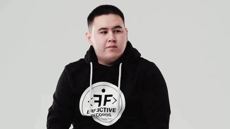 Танымал қазақстандық музыкант Imanbek "Құрмет" орденімен марапатталды