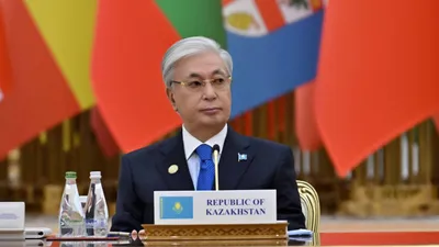 Мемлекет басшысы Халықаралық бейбітшілік және сенім жылына, Халықаралық бейтараптық күні мен Түрікменстанның тұрақты бейтараптығының 30 жылдығына арналған форумға қатысты, сурет - Zakon.kz жаңалық 12.12.2025 13:01