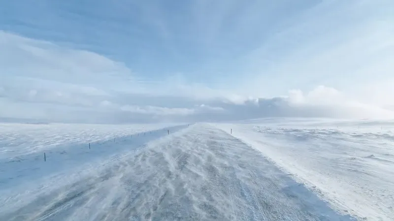 "Қалың қар жауып, қатты жел соғады". Дүйсенбіге арналған ауа райы болжамы